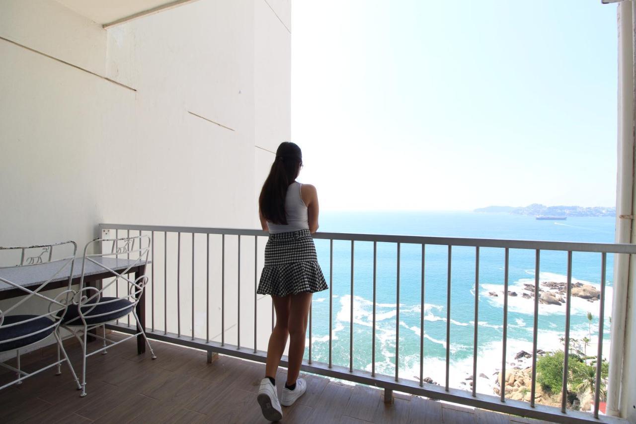 Suites con Playa Privada en Condominio Torres Gemelas Acapulco Exterior foto